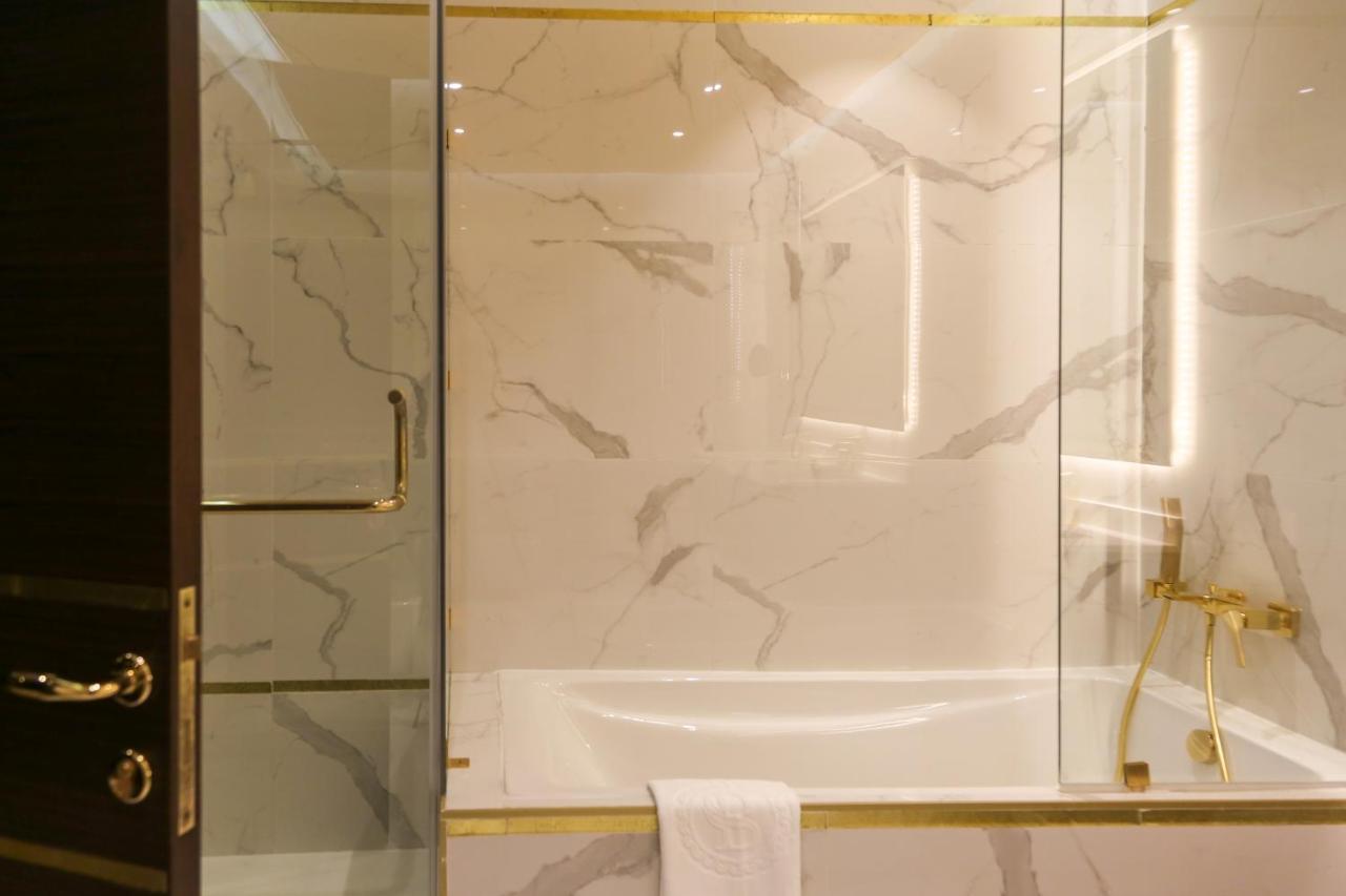 The B Premiere Hotel Doha Ngoại thất bức ảnh